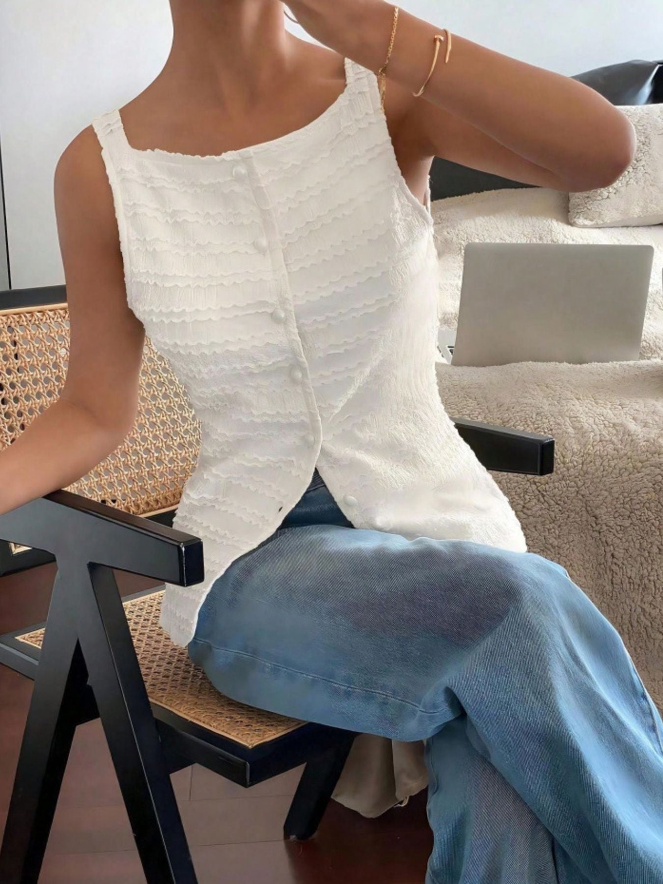 365d06e1-517c-4258-8857-ca9b6fa02dee-Max